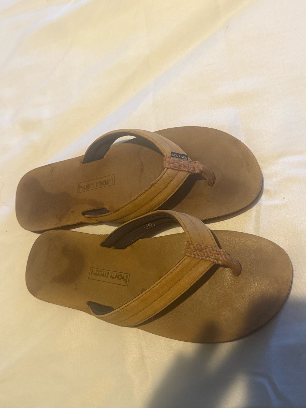 Hari Mari Brown Leather Flip Flops size 6
